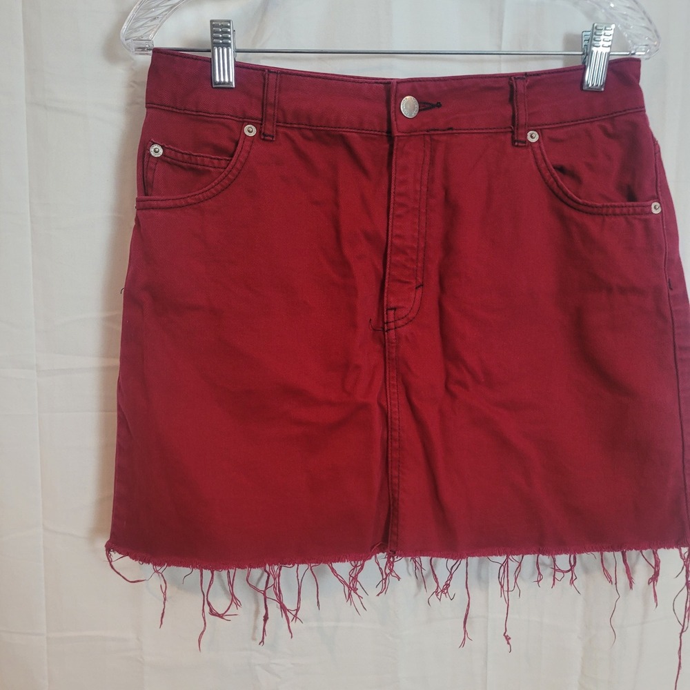 Topshop Moto Red Denim Mini Skirt Raw Frayed Hem Size 8 Western Festival Boho